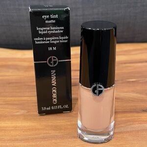 NWT GIORGIO ARMANI Eye Tint Matte Longwear Luminous Liquid Eyeshadow - Beige 18M
